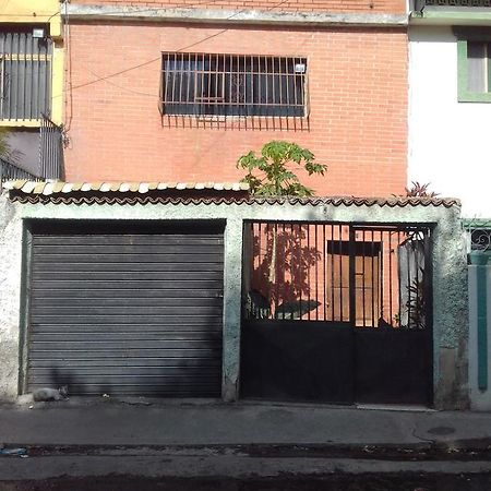 Candida Caracas Buitenkant foto