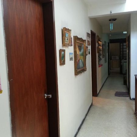 Candida Caracas Buitenkant foto